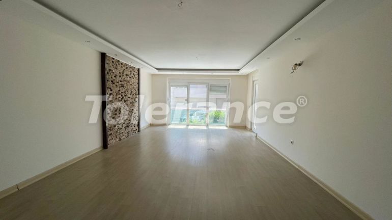 Квартира в Коньяалты, Анталия с бассейном: купить недвижимость в Турции - 53897