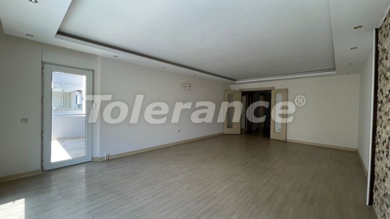 Квартира в Коньяалты, Анталия с бассейном: купить недвижимость в Турции - 53900