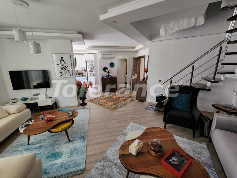 Квартира в Коньяалты, Анталия с бассейном: купить недвижимость в Турции - 54085