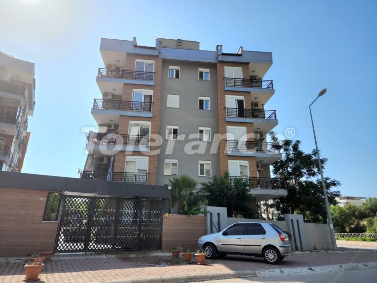 Квартира в Коньяалты, Анталия с бассейном: купить недвижимость в Турции - 54266