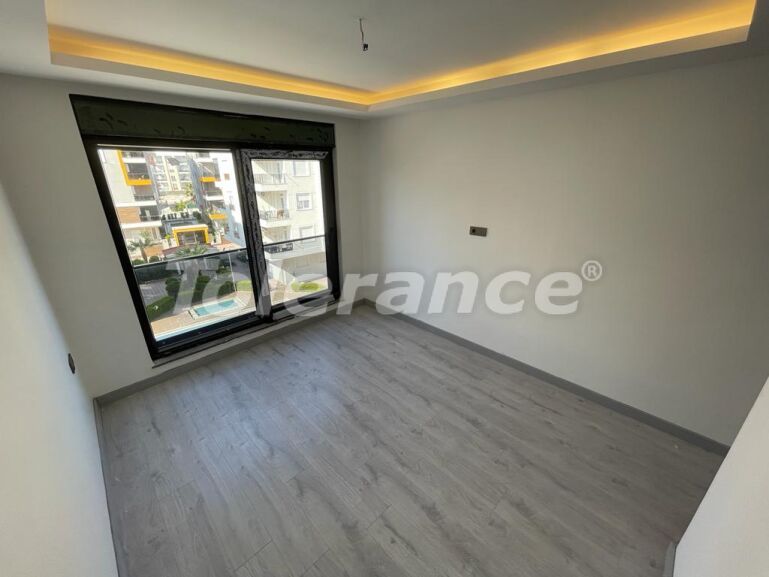 Квартира от застройщика в Коньяалты, Анталия с бассейном: купить недвижимость в Турции - 55398