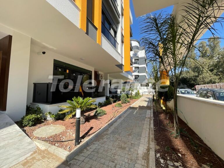 Квартира от застройщика в Коньяалты, Анталия с бассейном: купить недвижимость в Турции - 55405