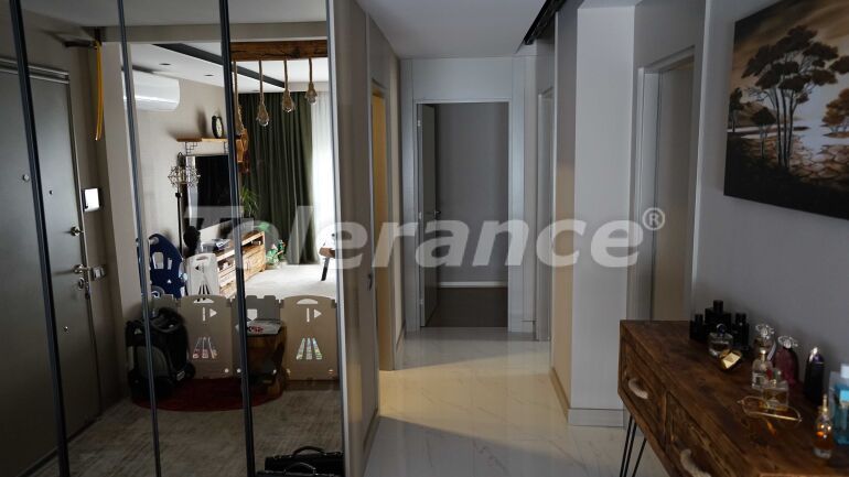 Квартира в Коньяалты, Анталия с бассейном: купить недвижимость в Турции - 55985