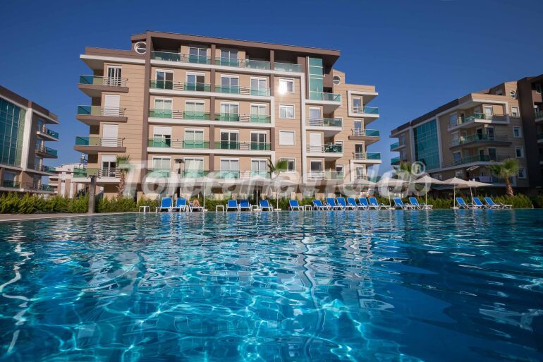 Квартира в Коньяалты, Анталия с бассейном: купить недвижимость в Турции - 57490