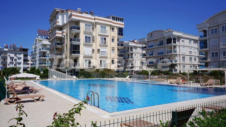 Квартира в Коньяалты, Анталия с бассейном: купить недвижимость в Турции - 58301