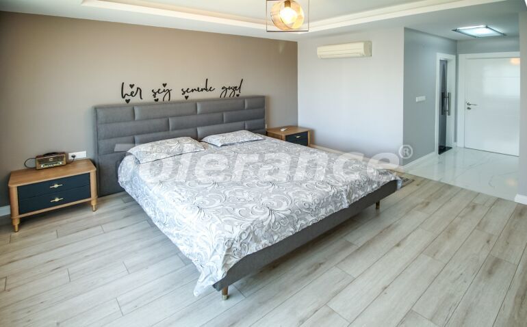 Квартира в Коньяалты, Анталия с бассейном: купить недвижимость в Турции - 59117