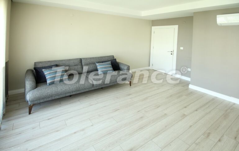 Квартира в Коньяалты, Анталия с бассейном: купить недвижимость в Турции - 59122