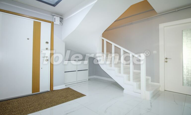 Квартира в Коньяалты, Анталия с бассейном: купить недвижимость в Турции - 59133