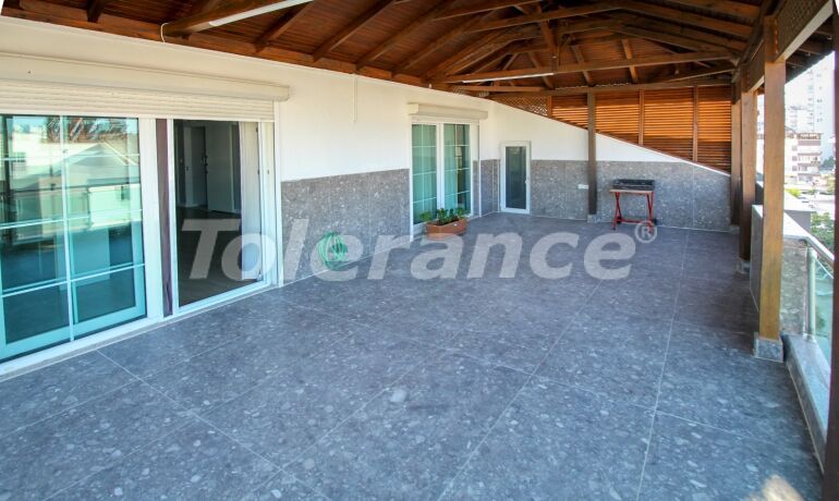 Квартира в Коньяалты, Анталия с бассейном: купить недвижимость в Турции - 59176