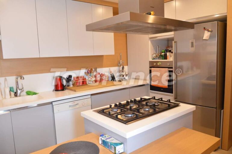 Квартира в Коньяалты, Анталия с бассейном: купить недвижимость в Турции - 60847