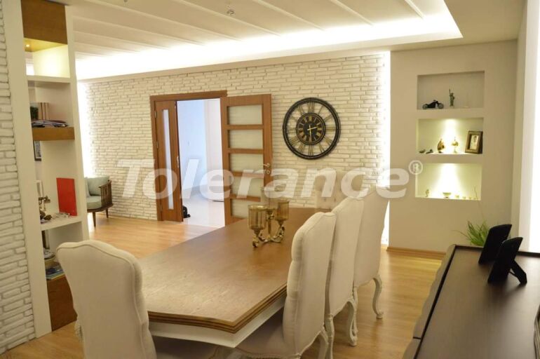 Квартира в Коньяалты, Анталия с бассейном: купить недвижимость в Турции - 60858