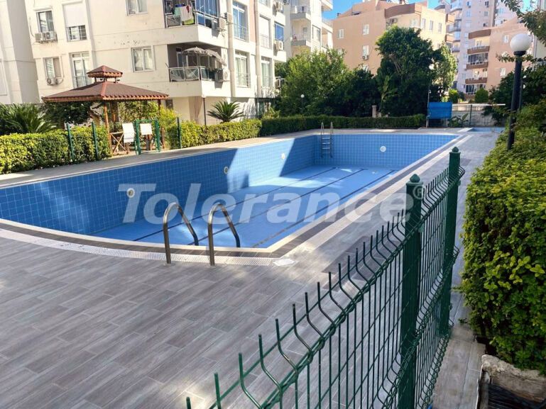 Квартира в Коньяалты, Анталия с бассейном: купить недвижимость в Турции - 61788