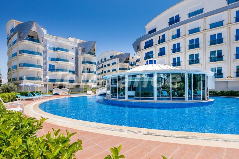 Квартира в Коньяалты, Анталия с бассейном: купить недвижимость в Турции - 62066