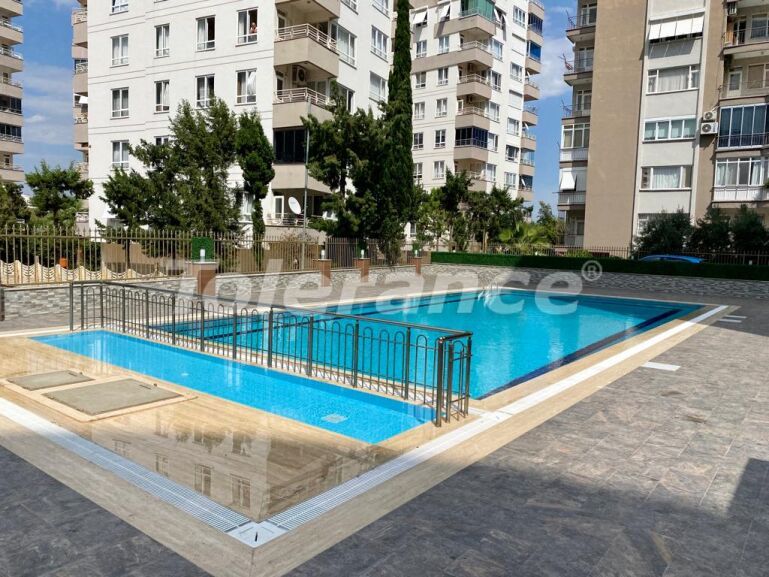 Квартира в Коньяалты, Анталия с бассейном: купить недвижимость в Турции - 62515