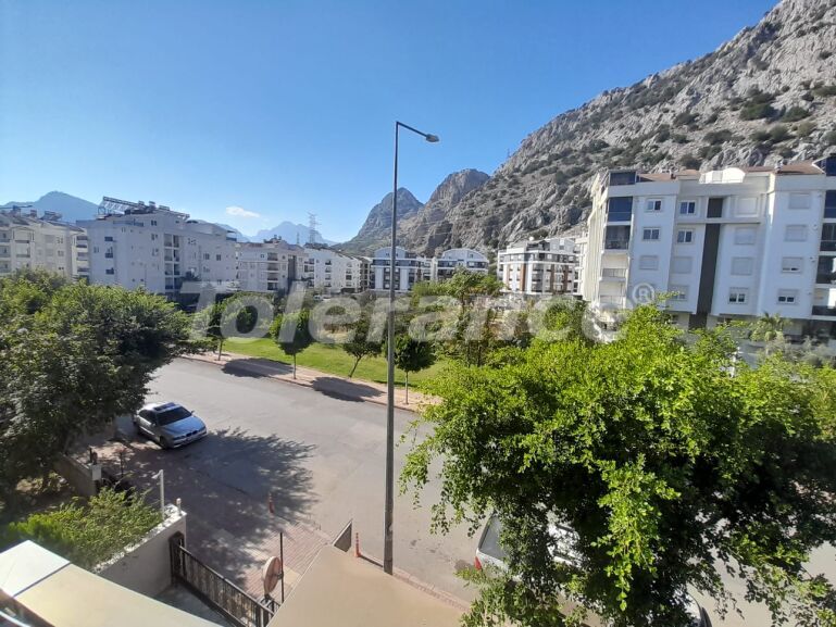 Квартира в Коньяалты, Анталия с бассейном: купить недвижимость в Турции - 63099