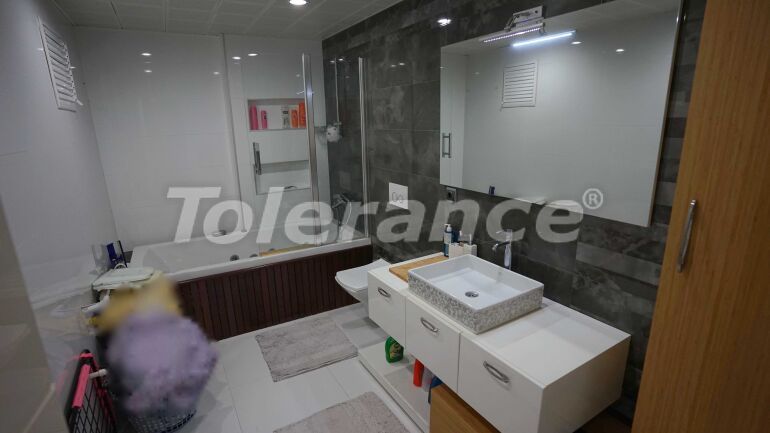 Квартира в Коньяалты, Анталия с бассейном: купить недвижимость в Турции - 64588