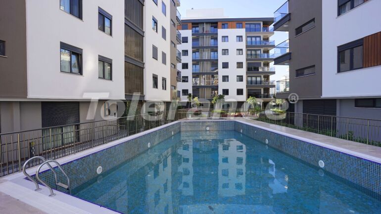 Квартира в Коньяалты, Анталия с бассейном: купить недвижимость в Турции - 65054
