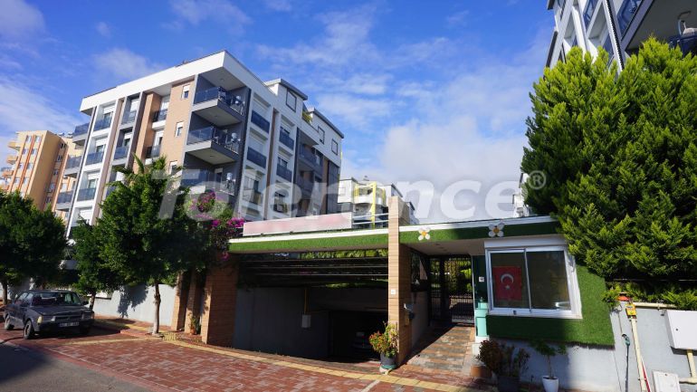 Квартира в Коньяалты, Анталия с бассейном: купить недвижимость в Турции - 65214