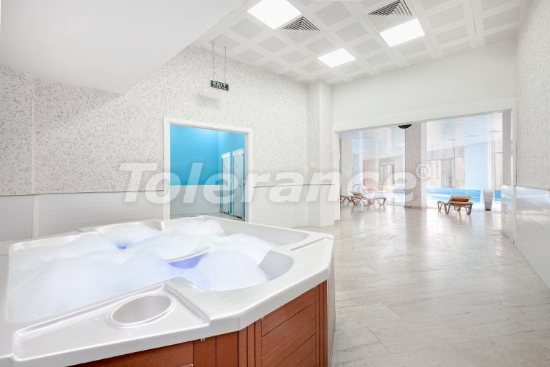 Квартира в Коньяалты, Анталия с бассейном: купить недвижимость в Турции - 70469