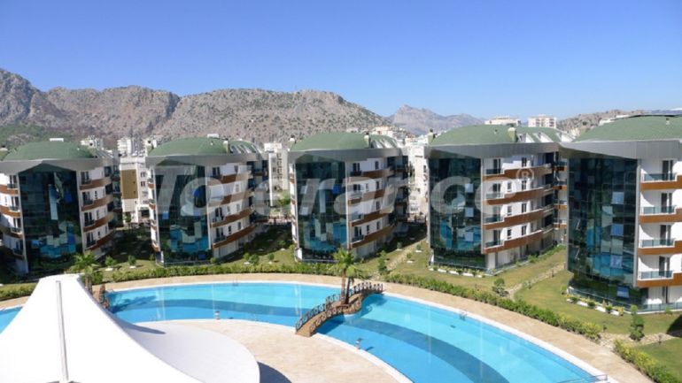 Квартира в Коньяалты, Анталия с бассейном: купить недвижимость в Турции - 70485