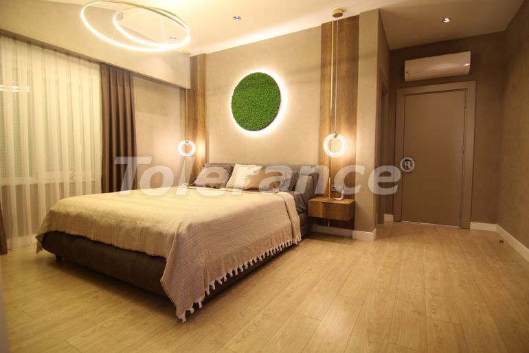 Квартира в Коньяалты, Анталия с бассейном: купить недвижимость в Турции - 77938