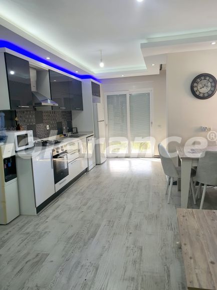 Квартира в Коньяалты, Анталия с бассейном: купить недвижимость в Турции - 79653