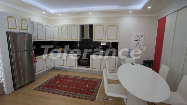 Квартира в Коньяалты, Анталия с бассейном: купить недвижимость в Турции - 81261