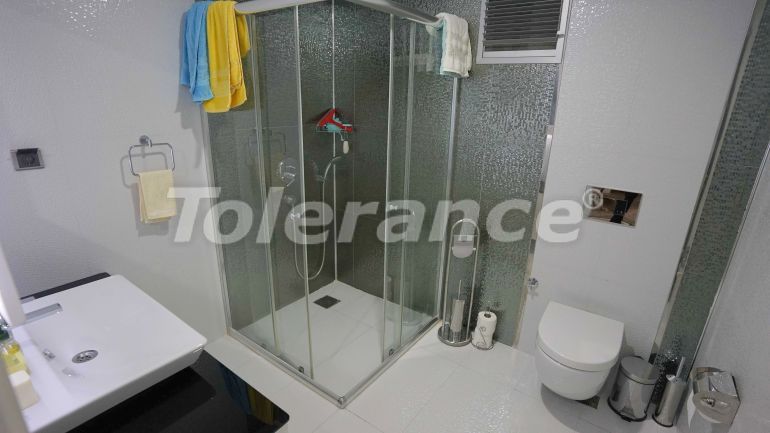 Квартира в Коньяалты, Анталия с бассейном: купить недвижимость в Турции - 81275