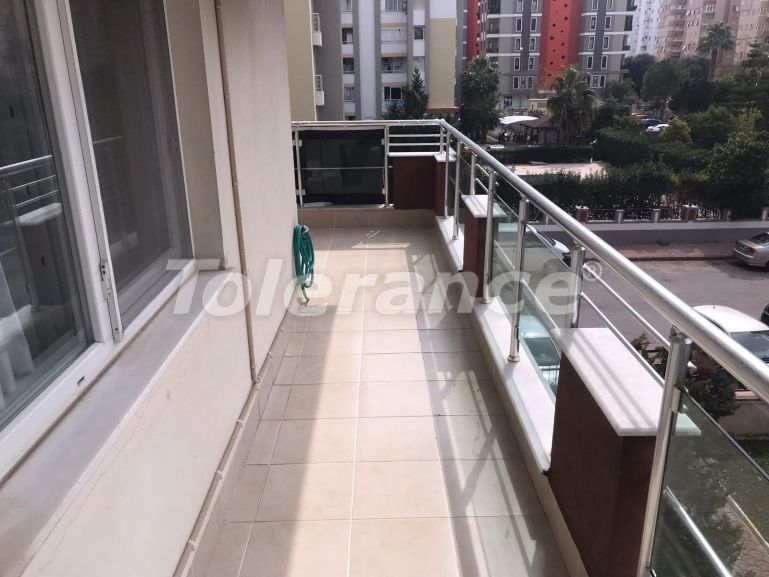 Квартира в Коньяалты, Анталия с бассейном: купить недвижимость в Турции - 82717