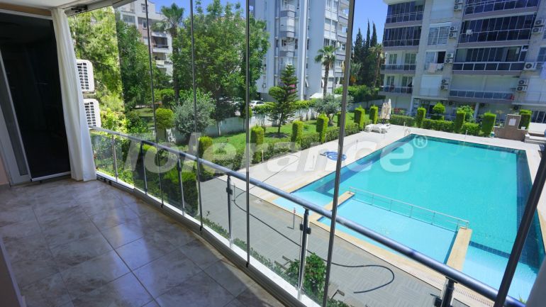 Квартира в Коньяалты, Анталия с бассейном: купить недвижимость в Турции - 84708