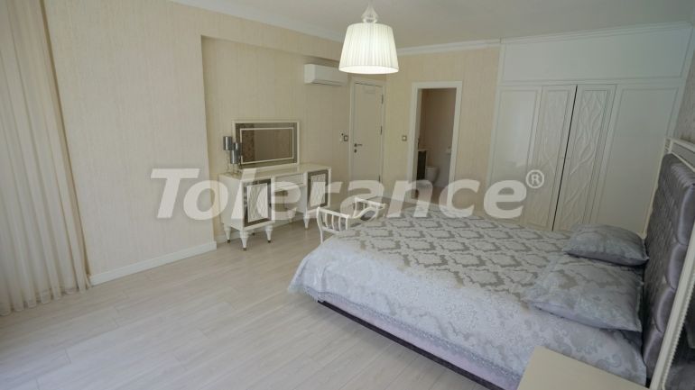 Квартира в Коньяалты, Анталия с бассейном: купить недвижимость в Турции - 84716