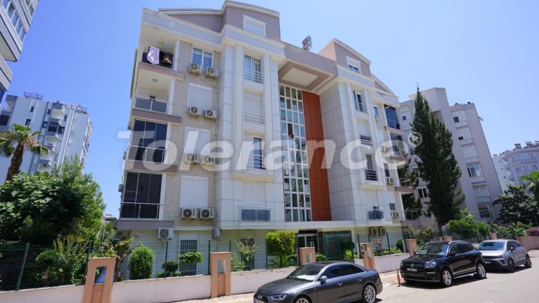 Квартира в Коньяалты, Анталия с бассейном: купить недвижимость в Турции - 84728