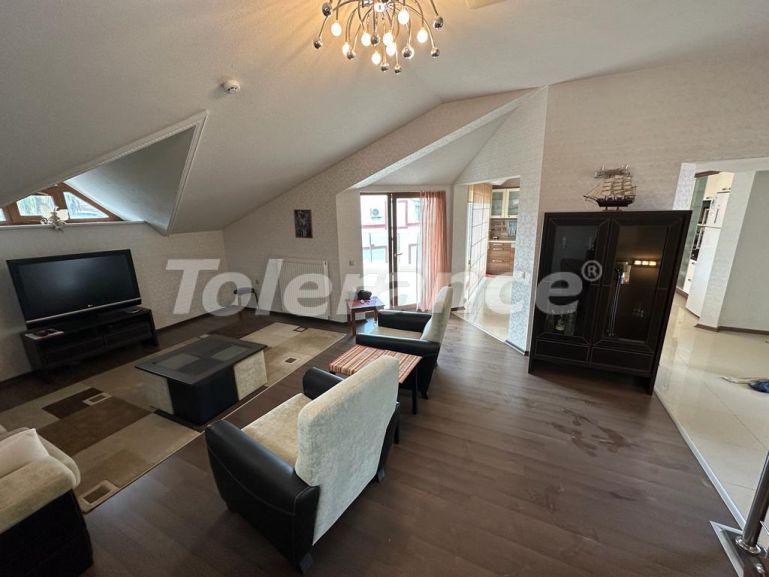 Квартира в Коньяалты, Анталия с бассейном: купить недвижимость в Турции - 94494