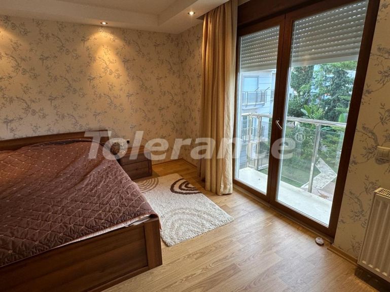 Квартира в Коньяалты, Анталия с бассейном: купить недвижимость в Турции - 94497