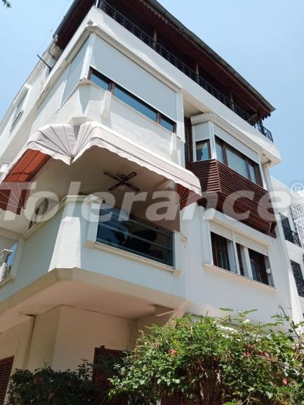 Квартира в Коньяалты, Анталия с бассейном: купить недвижимость в Турции - 94709