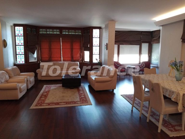 Квартира в Коньяалты, Анталия с бассейном: купить недвижимость в Турции - 94716