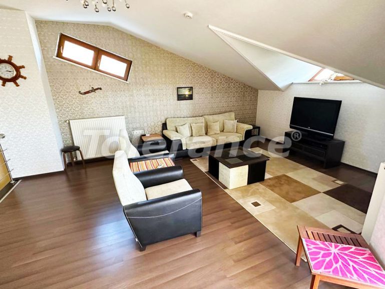 Квартира в Коньяалты, Анталия с бассейном: купить недвижимость в Турции - 95454