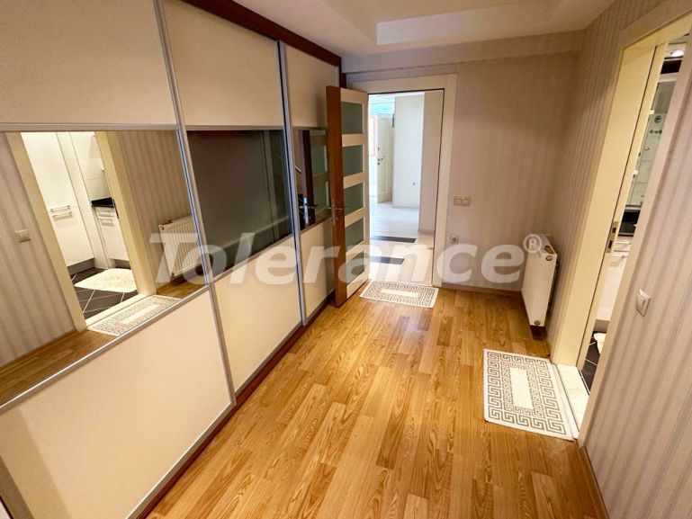 Квартира в Коньяалты, Анталия с бассейном: купить недвижимость в Турции - 95463