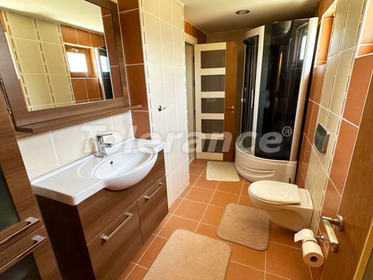 Квартира в Коньяалты, Анталия с бассейном: купить недвижимость в Турции - 95464