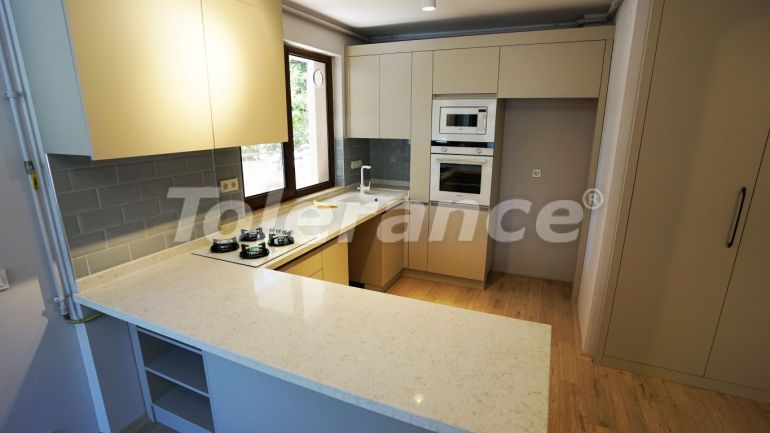 Квартира в Коньяалты, Анталия с бассейном: купить недвижимость в Турции - 95532