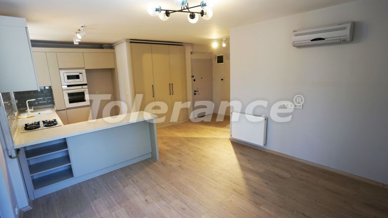 Квартира в Коньяалты, Анталия с бассейном: купить недвижимость в Турции - 95534