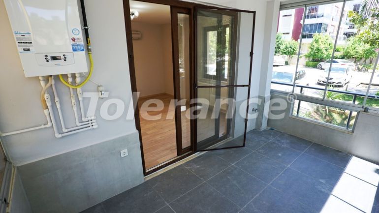 Квартира в Коньяалты, Анталия с бассейном: купить недвижимость в Турции - 95535