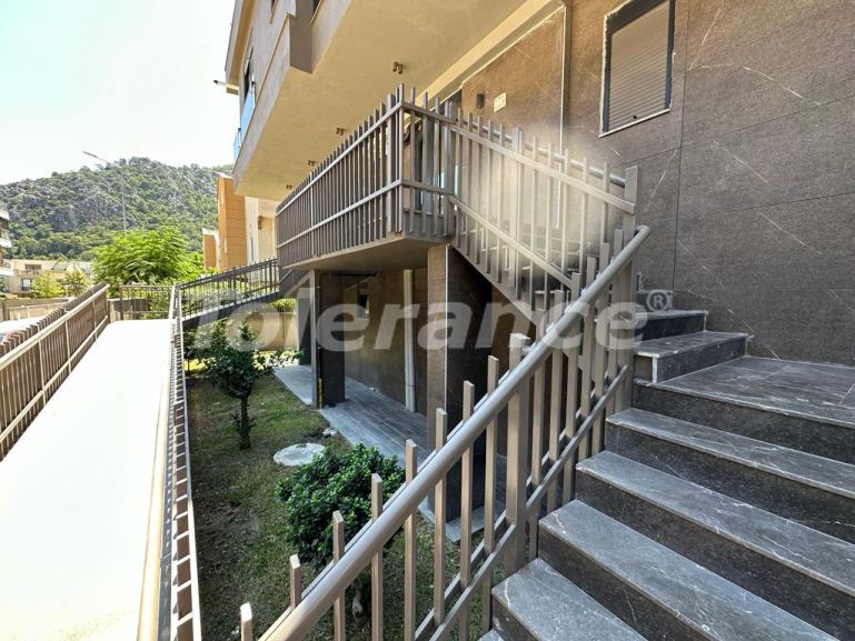 Квартира в Коньяалты, Анталия с бассейном: купить недвижимость в Турции - 95556