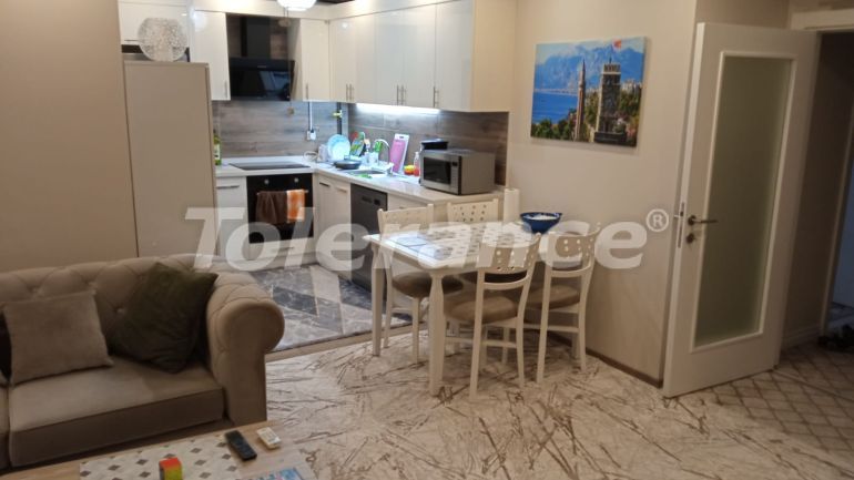 Квартира в Коньяалты, Анталия с бассейном: купить недвижимость в Турции - 95586