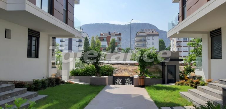 Квартира в Коньяалты, Анталия с бассейном: купить недвижимость в Турции - 96595