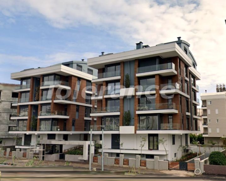 Квартира в Коньяалты, Анталия с бассейном: купить недвижимость в Турции - 96604