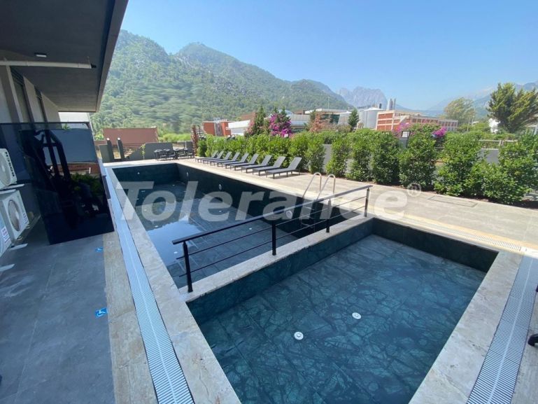 Квартира в Коньяалты, Анталия с бассейном: купить недвижимость в Турции - 96617