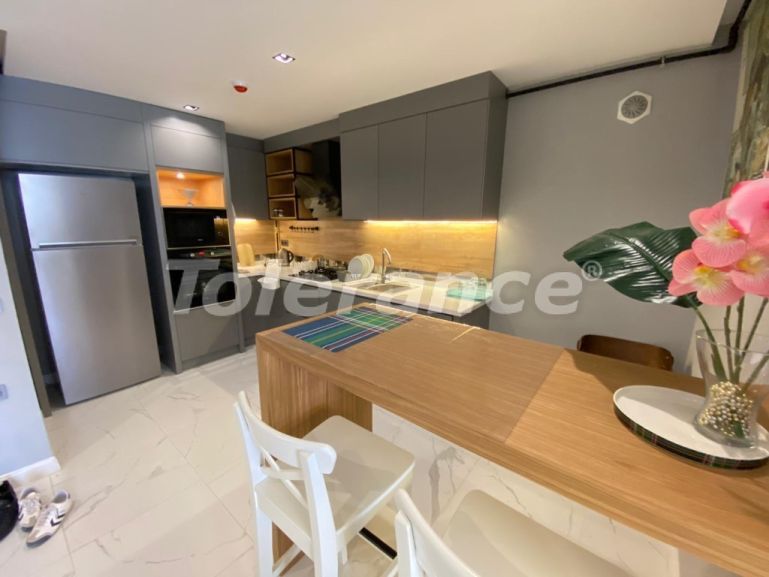 Квартира в Коньяалты, Анталия с бассейном: купить недвижимость в Турции - 96640