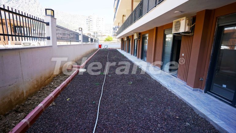 Квартира от застройщика в Коньяалты, Анталия с бассейном: купить недвижимость в Турции - 97567