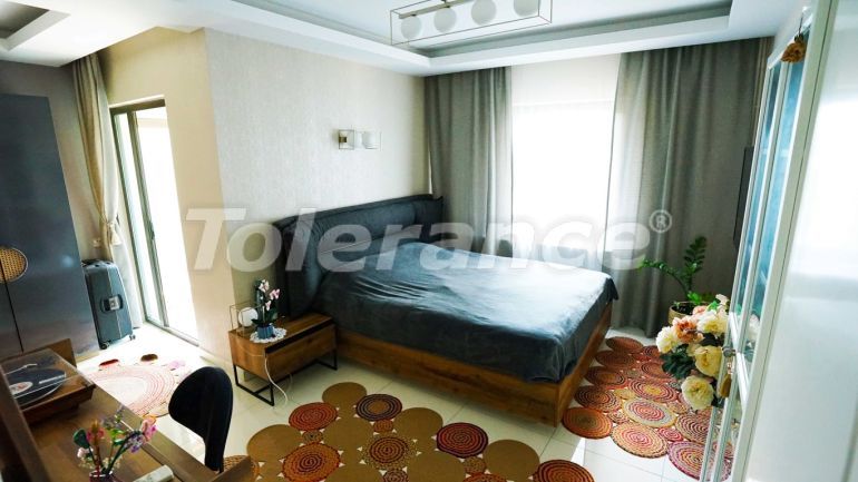 Квартира в Коньяалты, Анталия с бассейном: купить недвижимость в Турции - 98058